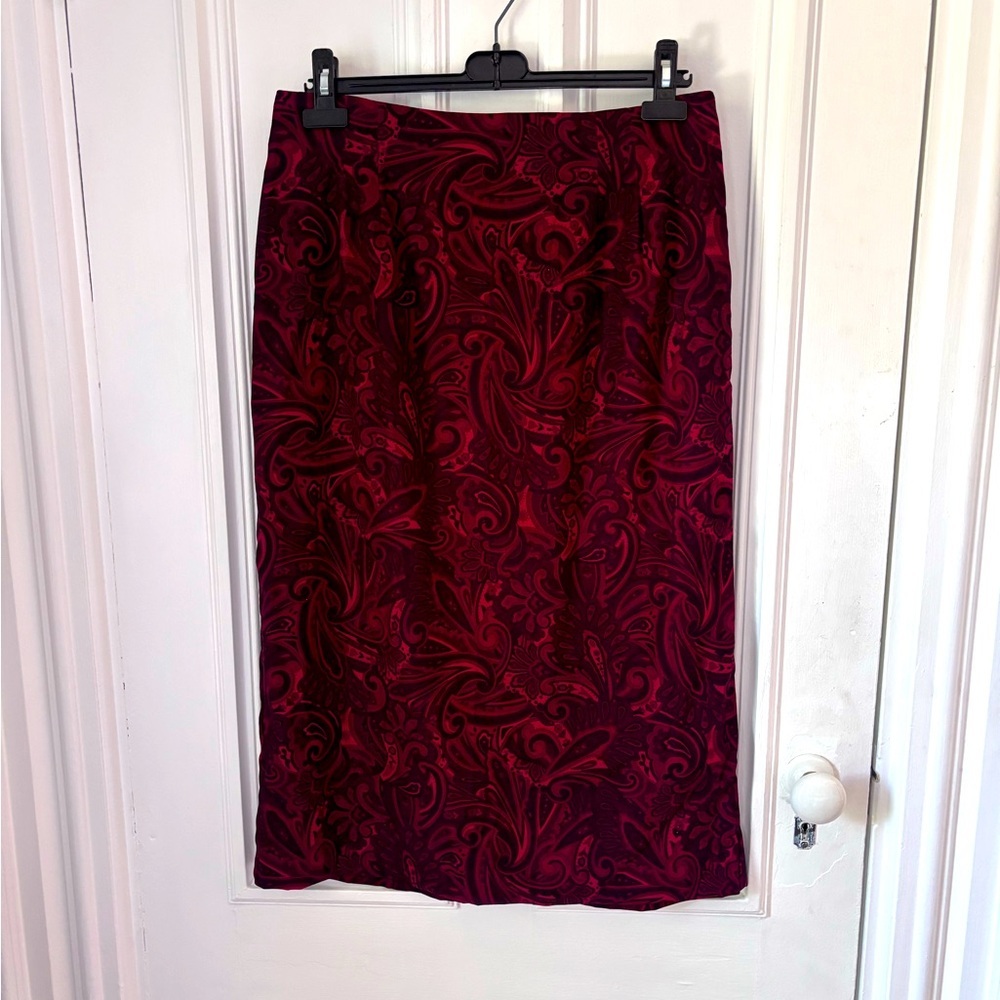 Women’s Briggs Petite Red Paisley Pencil Skirt Back Zip Size 14 Petite
